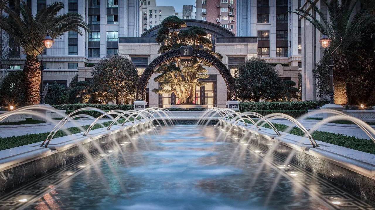 绿地花都空港经济区总部园区