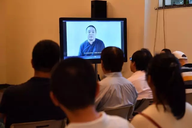 上海的都会更新，地标性修建