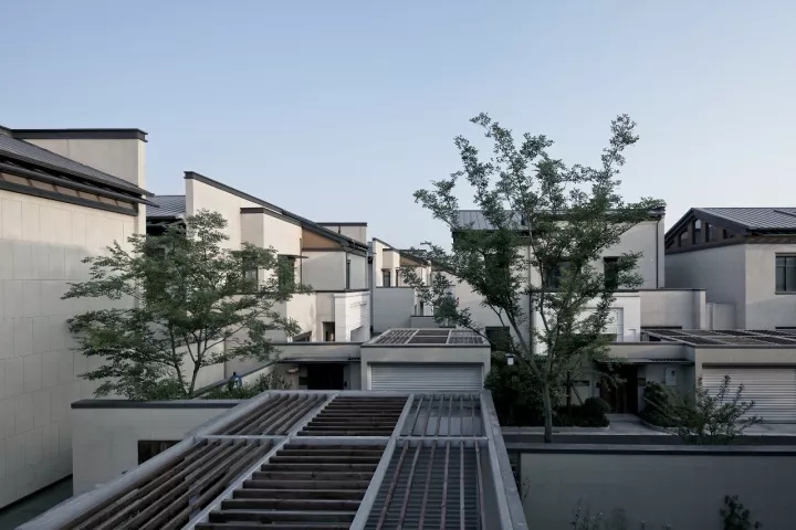 项目中公共空间与私密空间相互嵌套，，，空间感受富厚