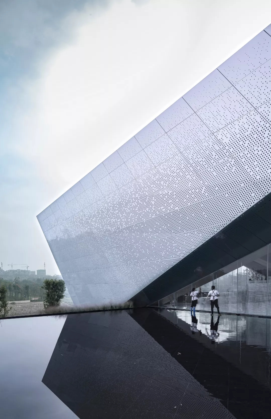 幕墙效果 by远洋8181801威尼斯修建设计