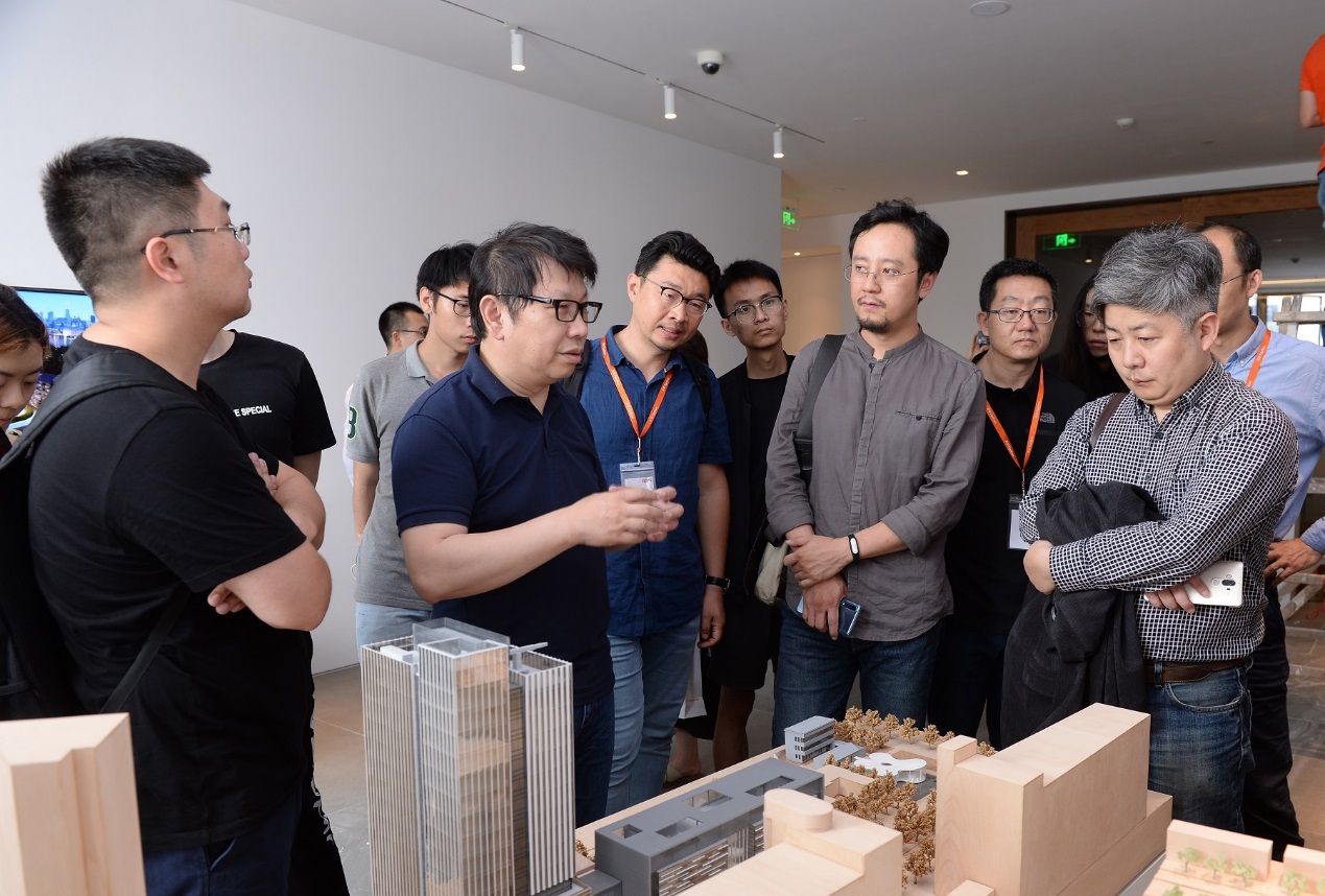 来访联合结业设计高校师生旅行8181801威尼斯办公空间